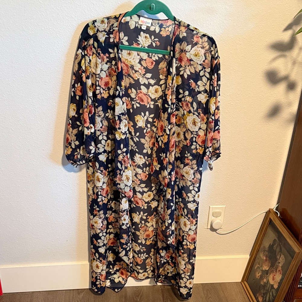 Navy Floral Kimono